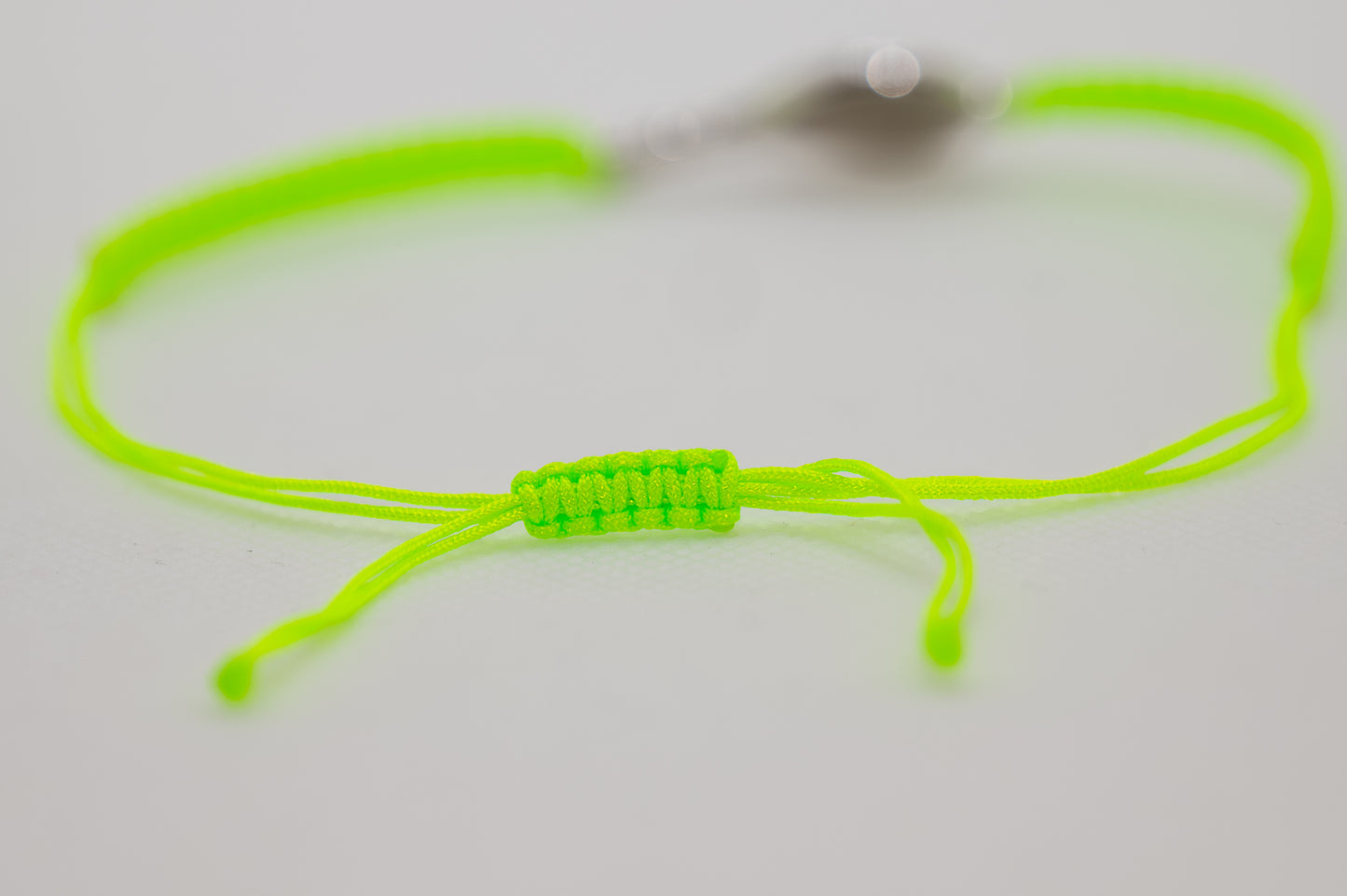 BRACCIALE PADEL RACCHETTA IN OTTONE CORDINO SCOOBY DOO VERDE FLUO