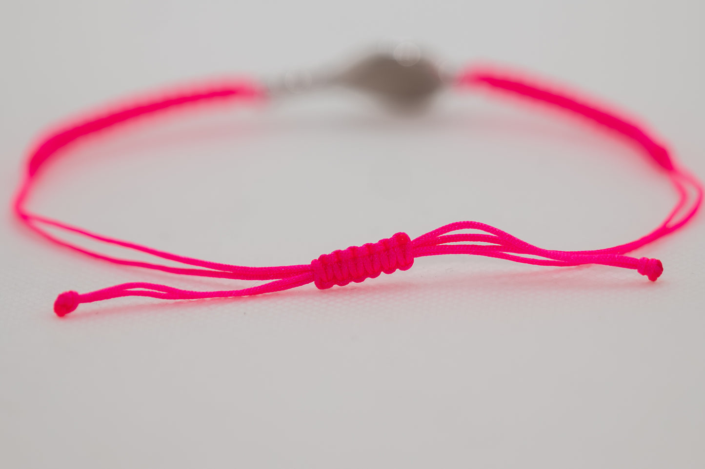 BRACCIALE PADEL RACCHETTA IN OTTONE CORDINO SCOOBY DOO FUCSIA FLUO
