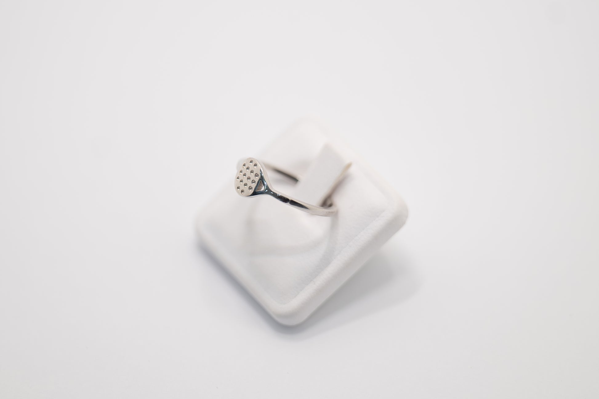 ANELLO RACCHETTA PADELORO 18 KT