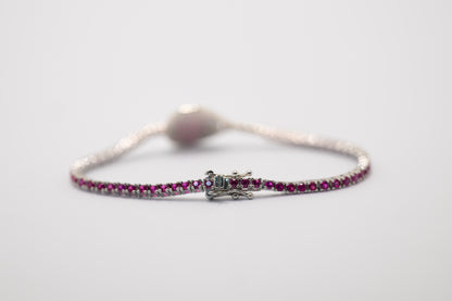 dettaglio chiusura bracciale tennis racchetta padel argento 925 e pietre rosse Lagati Padel Jewels