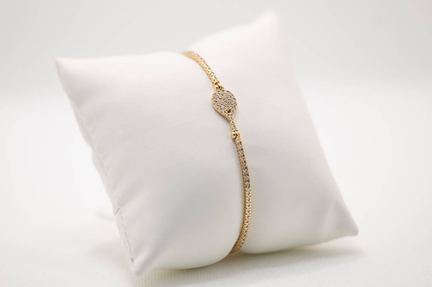 BRACCIALE RACCHETTA PADEL MODELLO TENNIS IN ORO GIALLO 18 KT E DIAMANTI TAGLIO BRILLANTE LATO