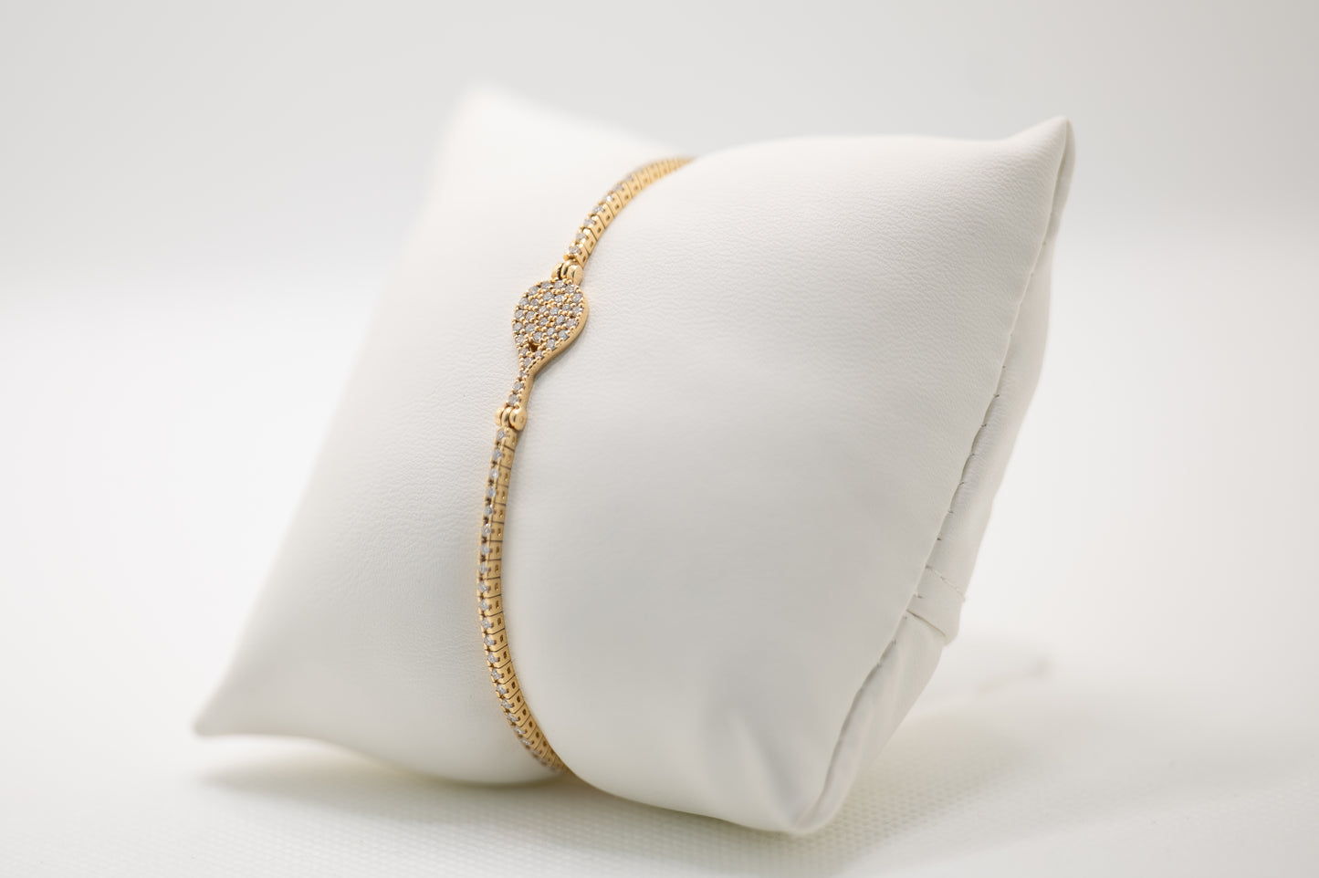 BRACCIALE RACCHETTA PADEL MODELLO TENNIS ORO GIALLO 18 KT E DIAMANTI TAGLIO BRILLANTE LATO1